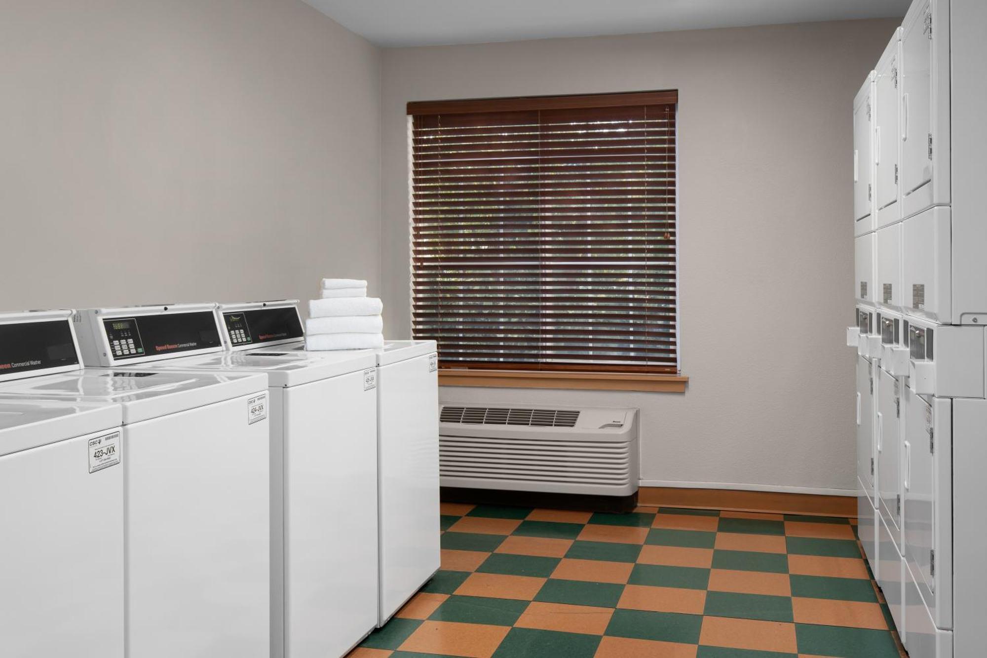 Larkspur Landing Extended Stay Suites Roseville Dış mekan fotoğraf